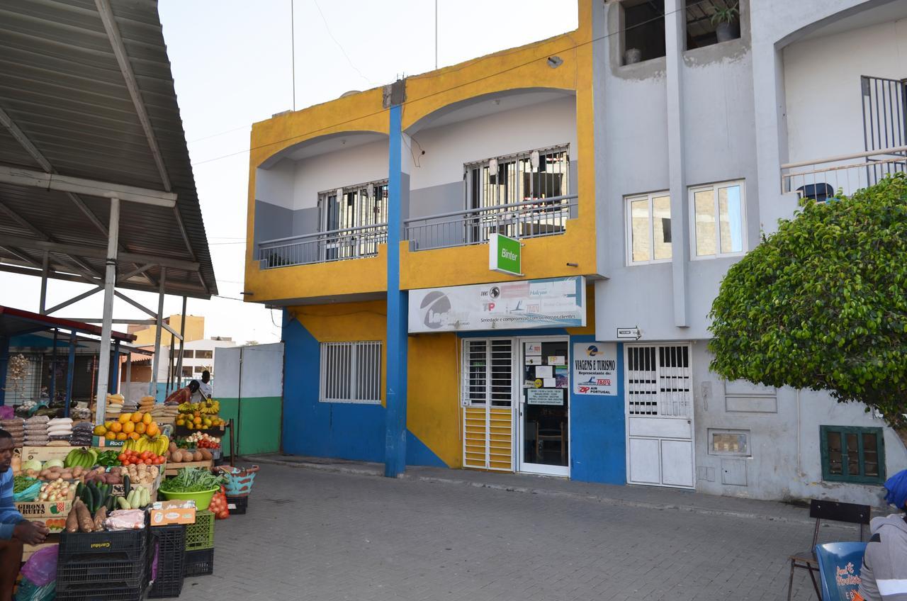 Apartamento Terra Branca Praia Exterior photo